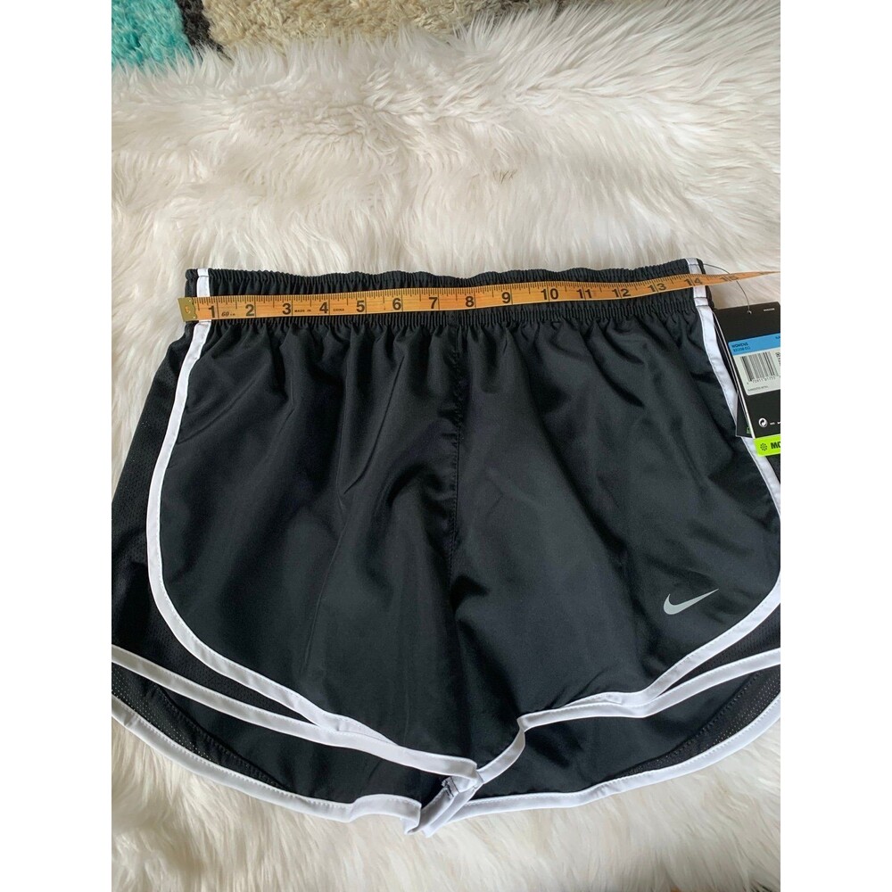 Nike running shorts Medium - Picture 9 of 12